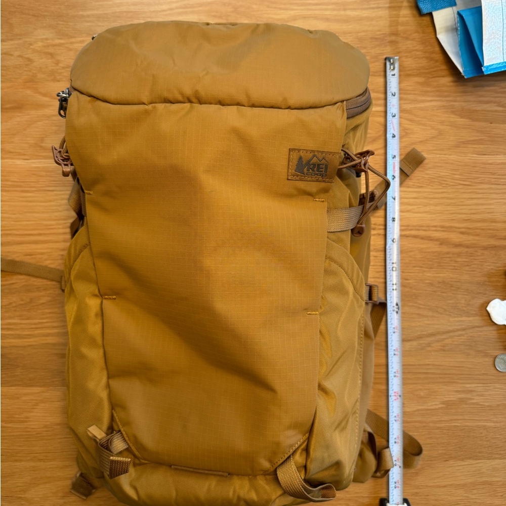 REI Rucksack 28 Tawny 2019 Tan Backpack